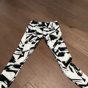 Brand new Nike Dri Fit leggings